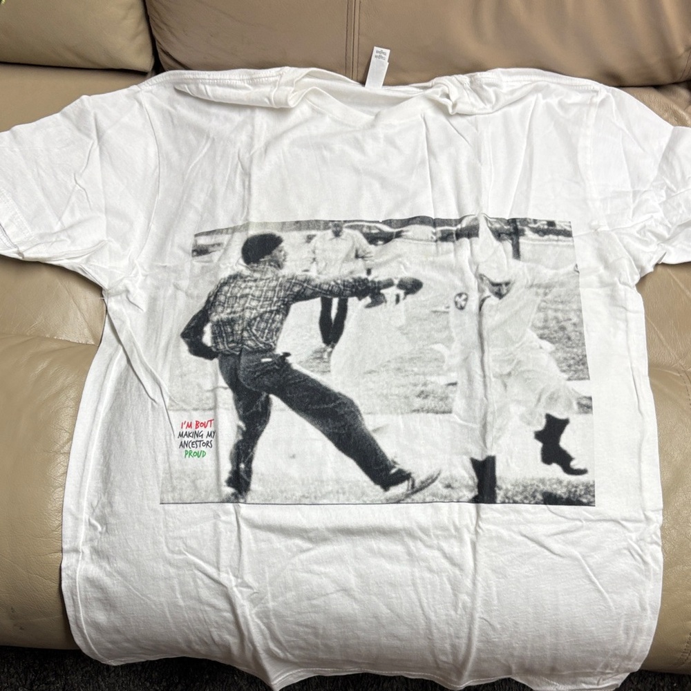 Graphic White T-Shirt
